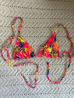 Feline Swim Naomi Pink Citrus Bikini Top